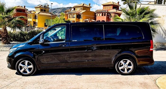 Transfer from Benidorm to Valencia Airport: main advantages and features