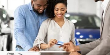 How to choose a car rental website in Larnaca if you need a no credit card option